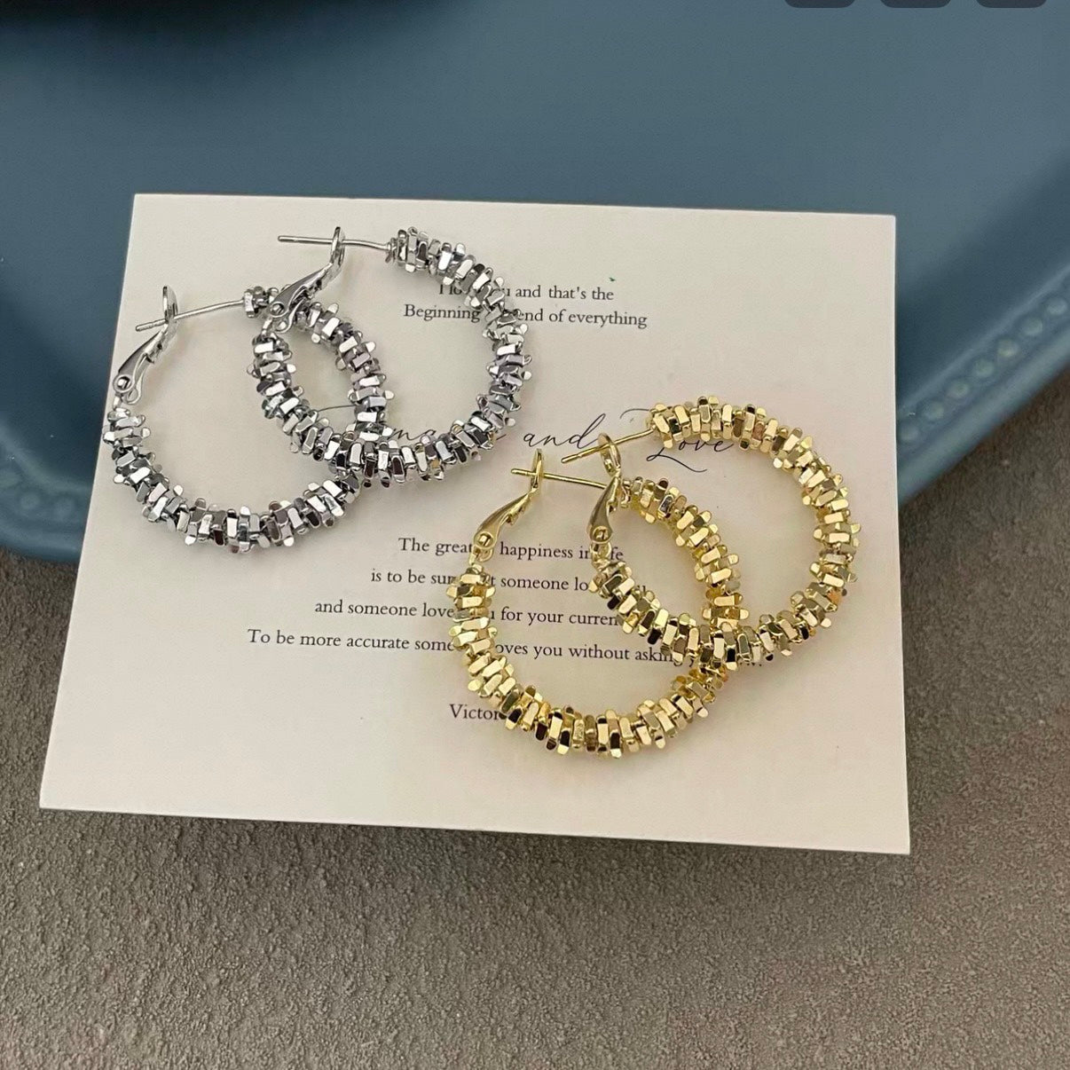glitter hoop pierce