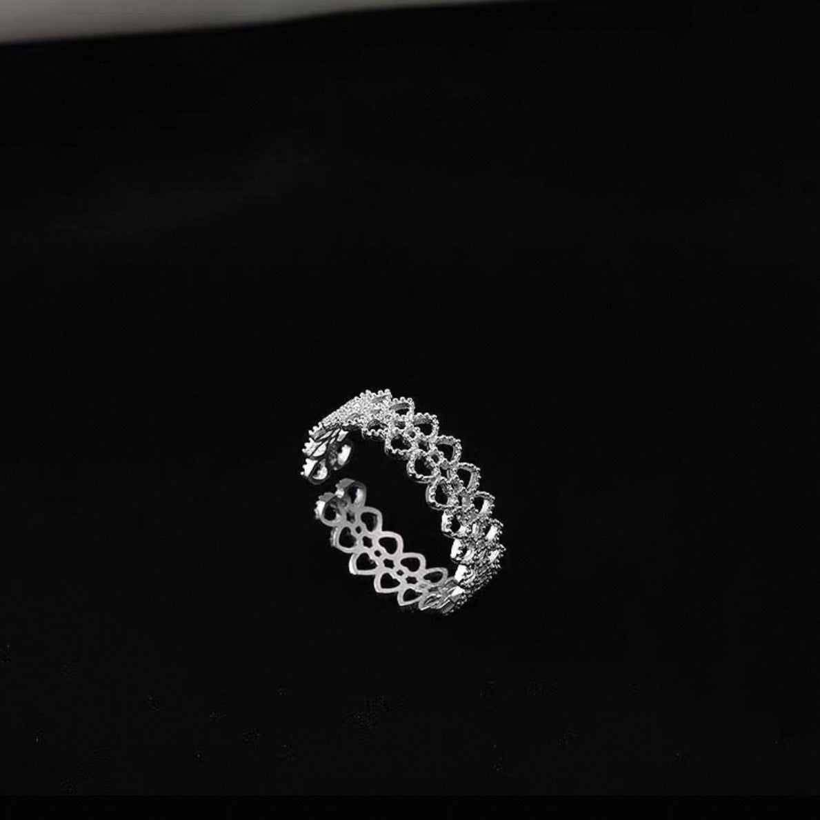 heart lace ring