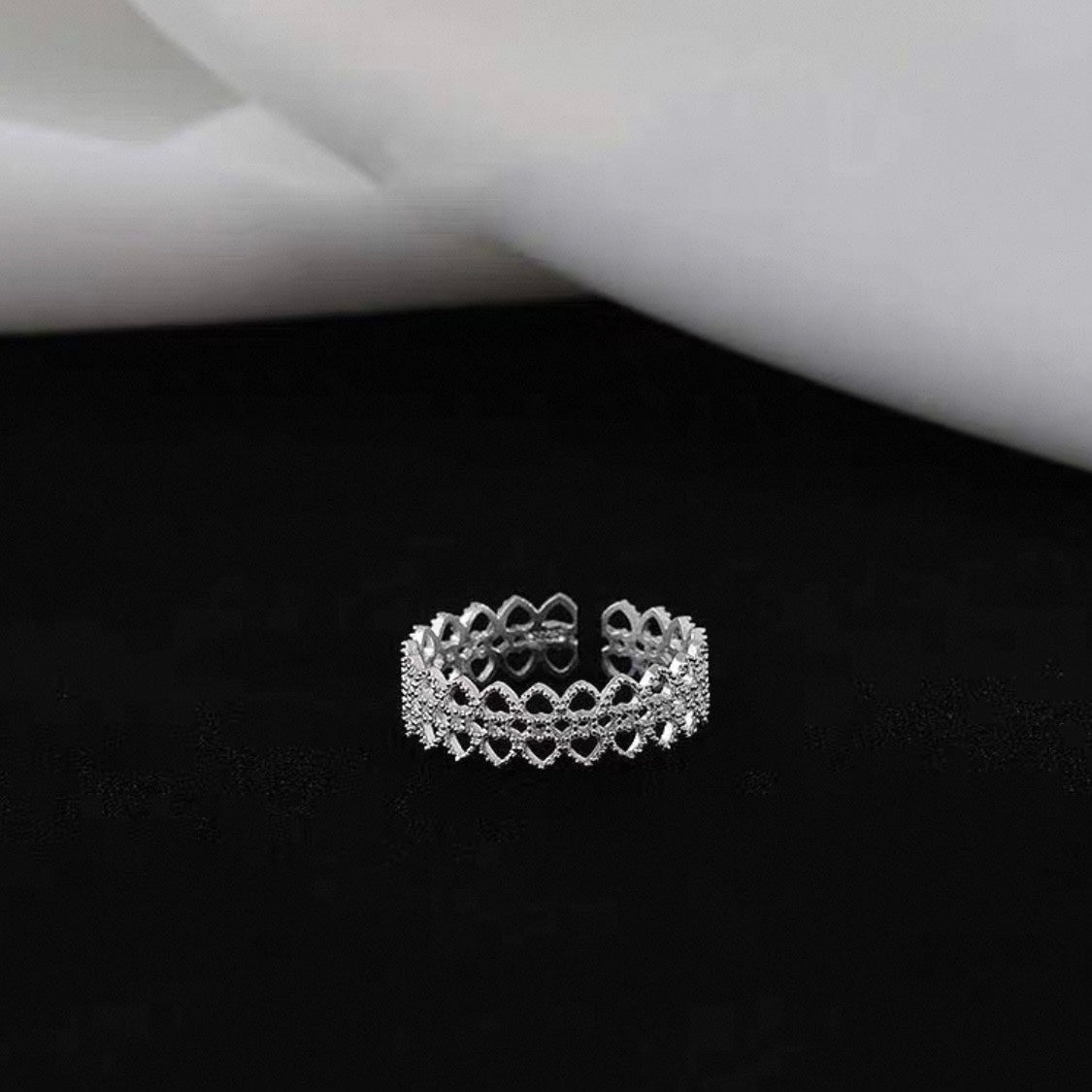heart lace ring