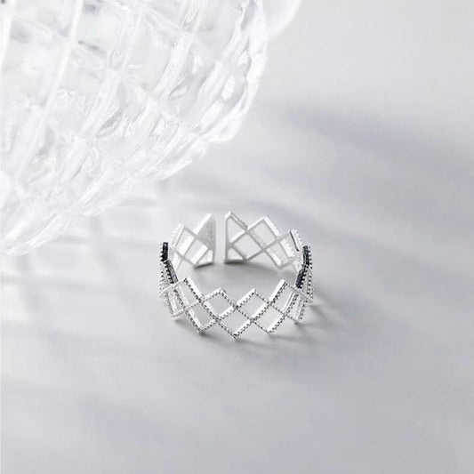 diamond frame ring