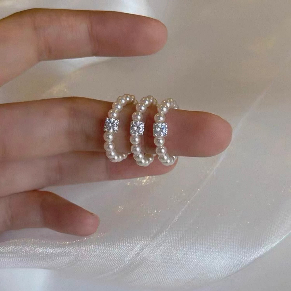 pearl glow ring