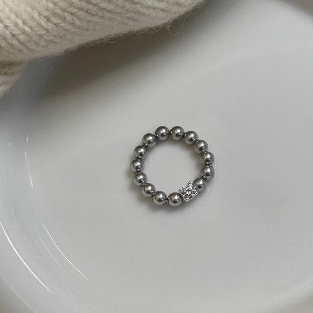 pearl glow ring