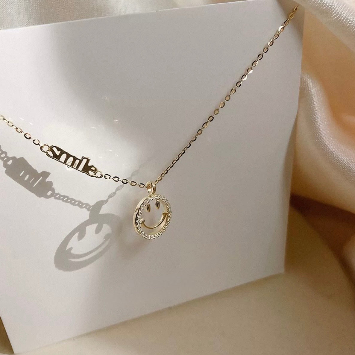 smile halo necklace