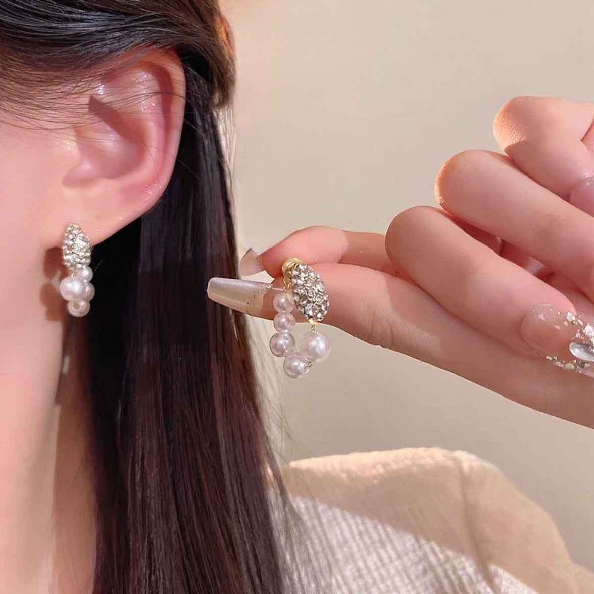 pearl crescent glow pierce