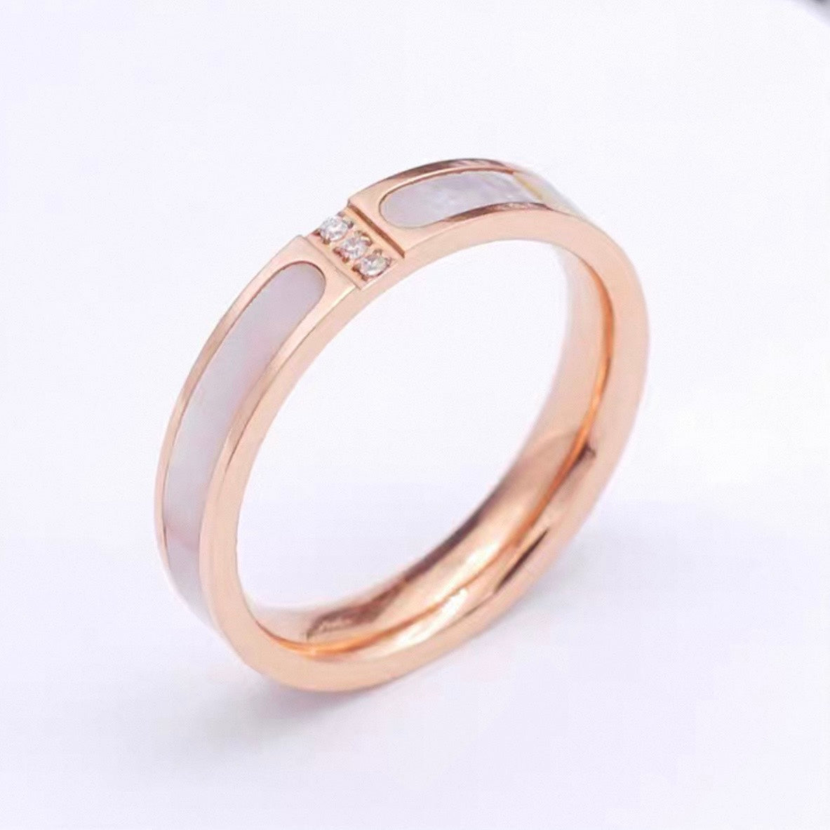 shell line ring