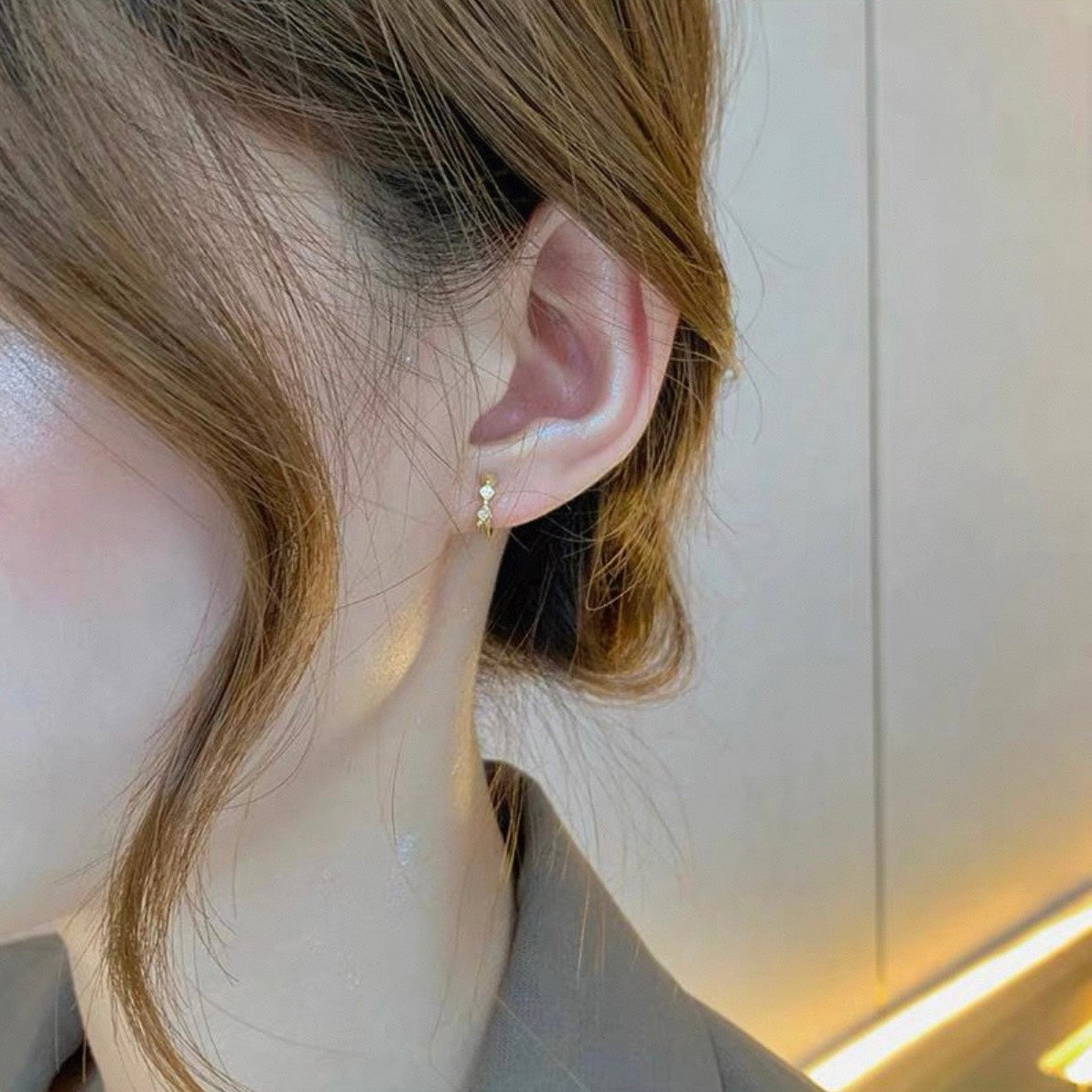 petit lumi hoop pierce
