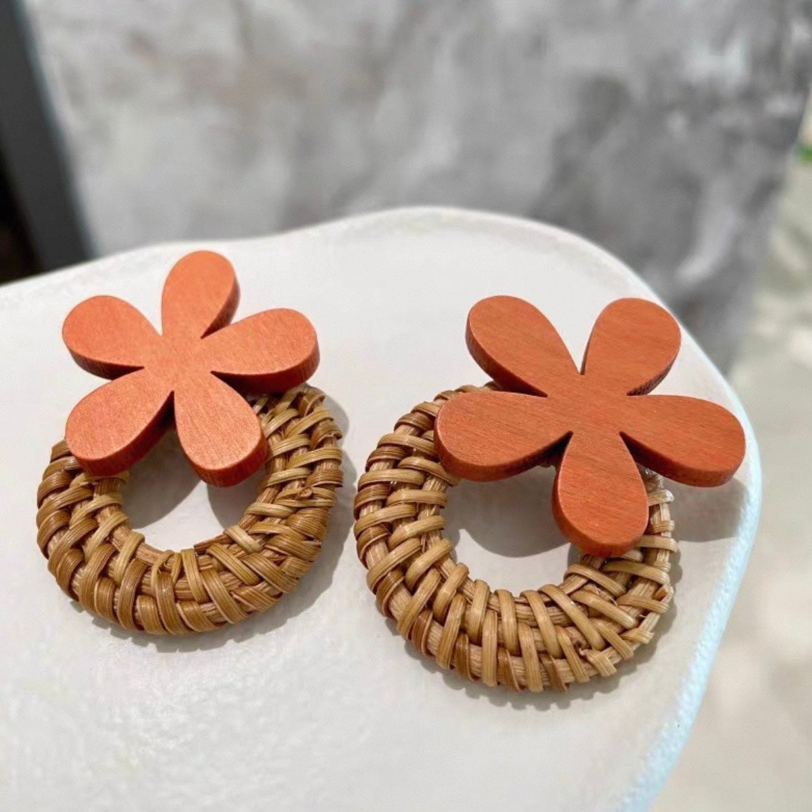 rattan flower pierce