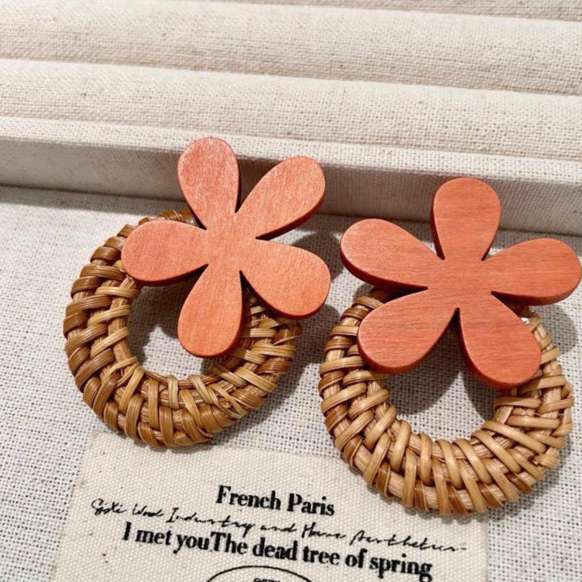 rattan flower pierce