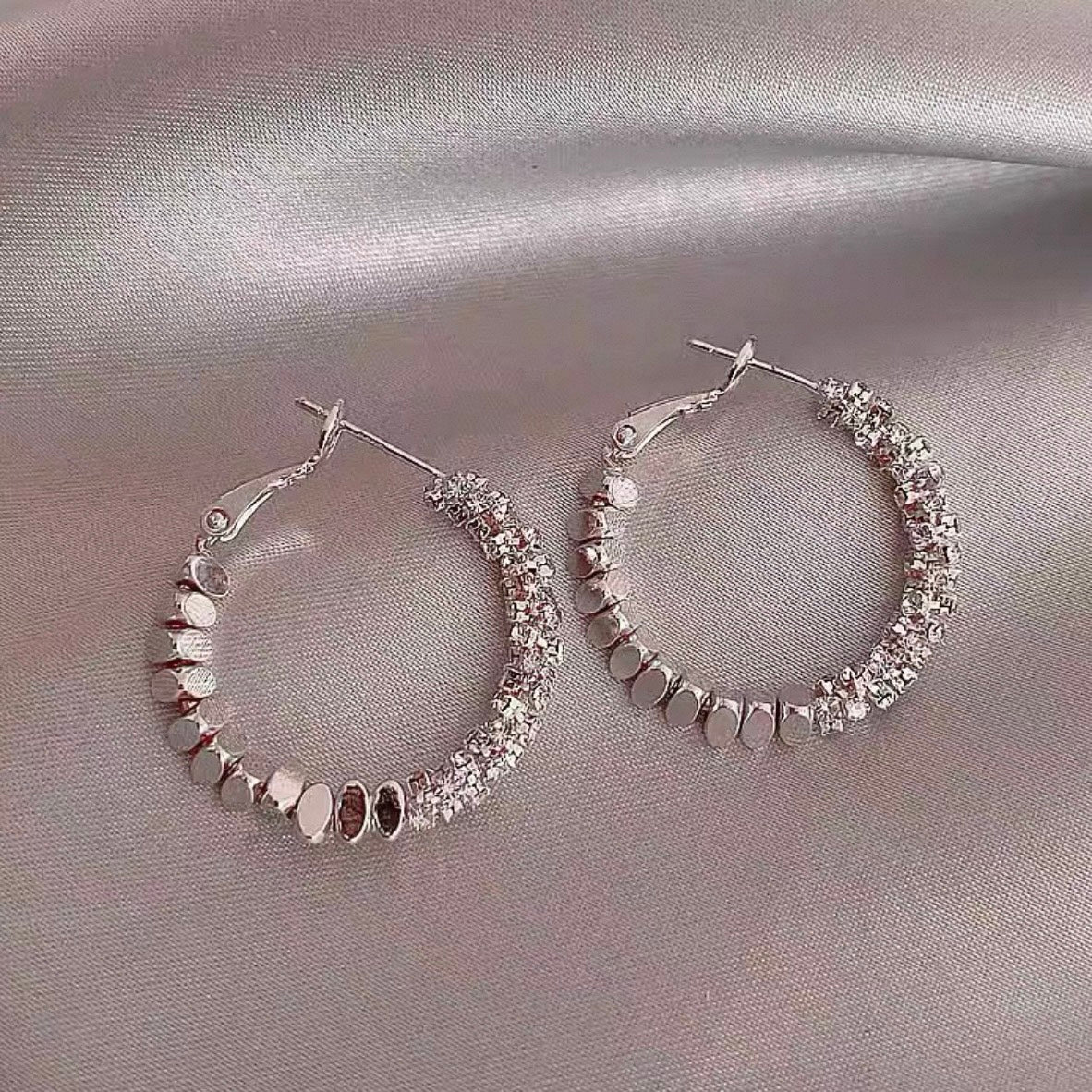 ultra glitter hoop pierce