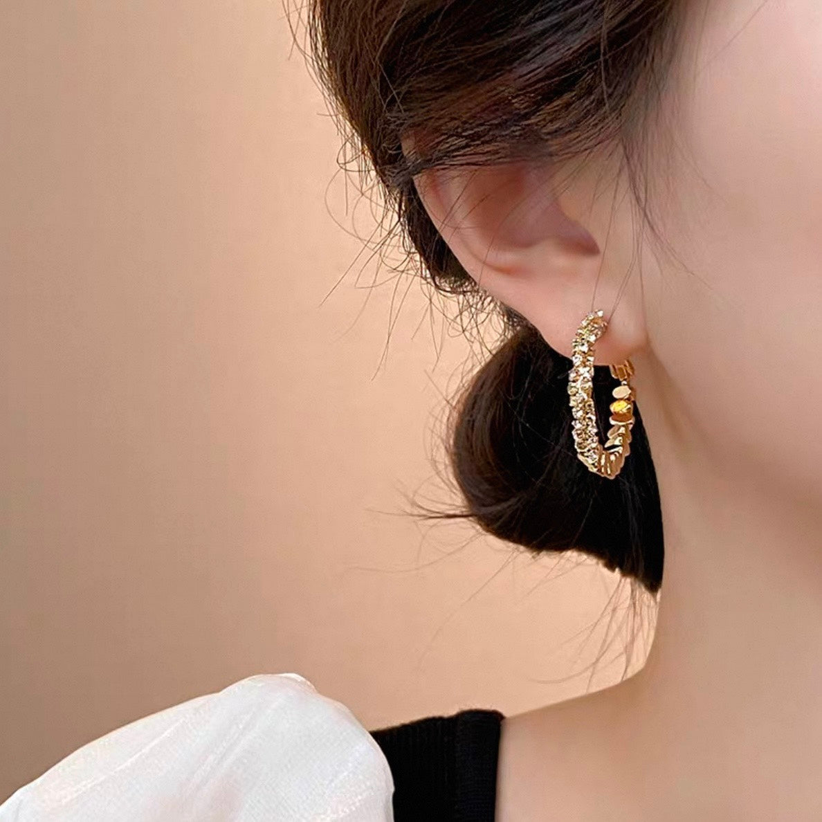 ultra glitter hoop pierce