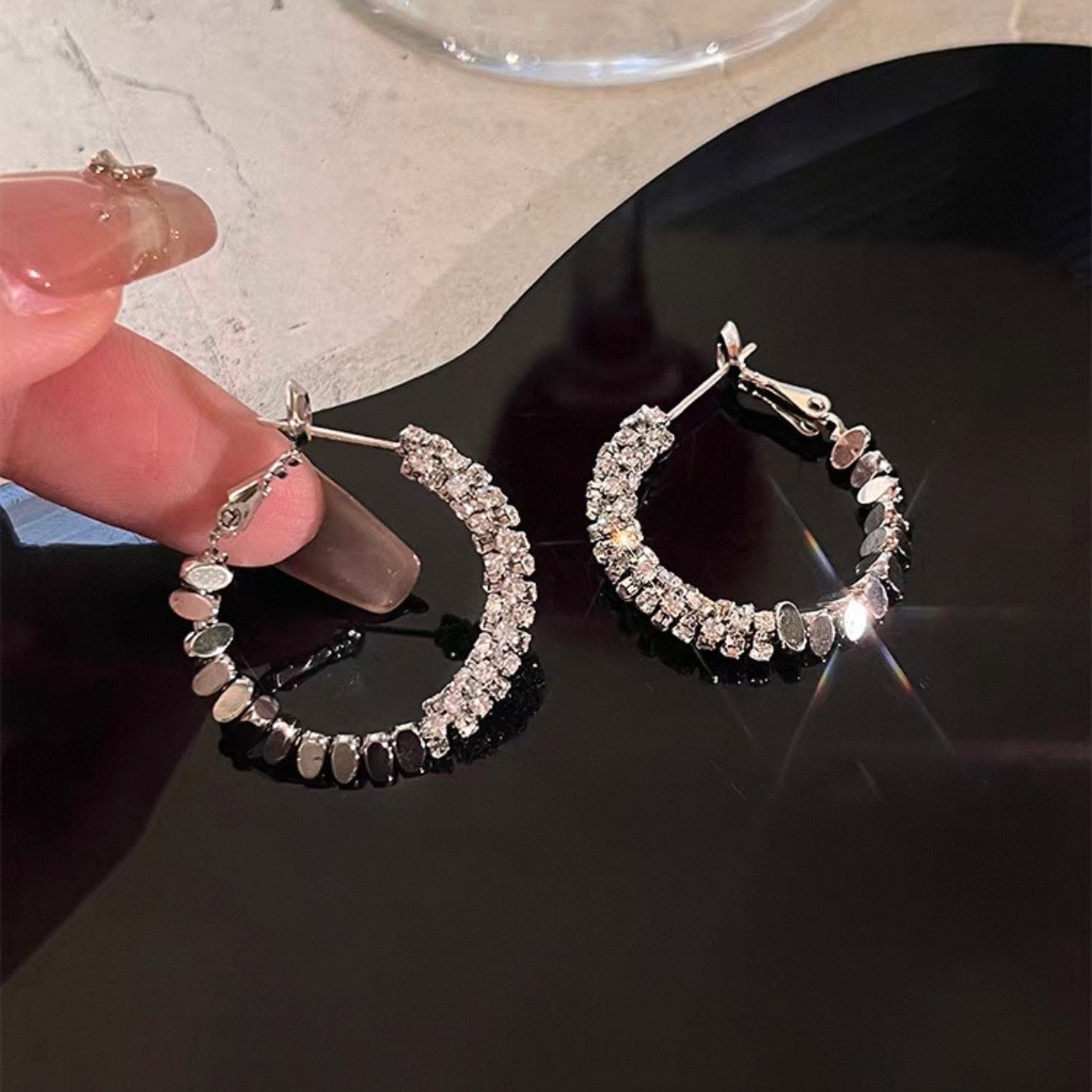 ultra glitter hoop pierce