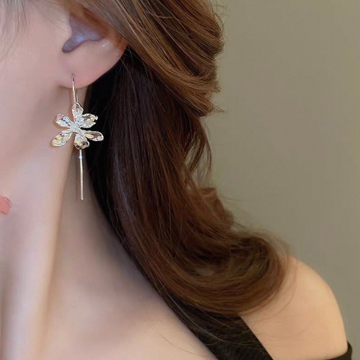 metal flower line pierce