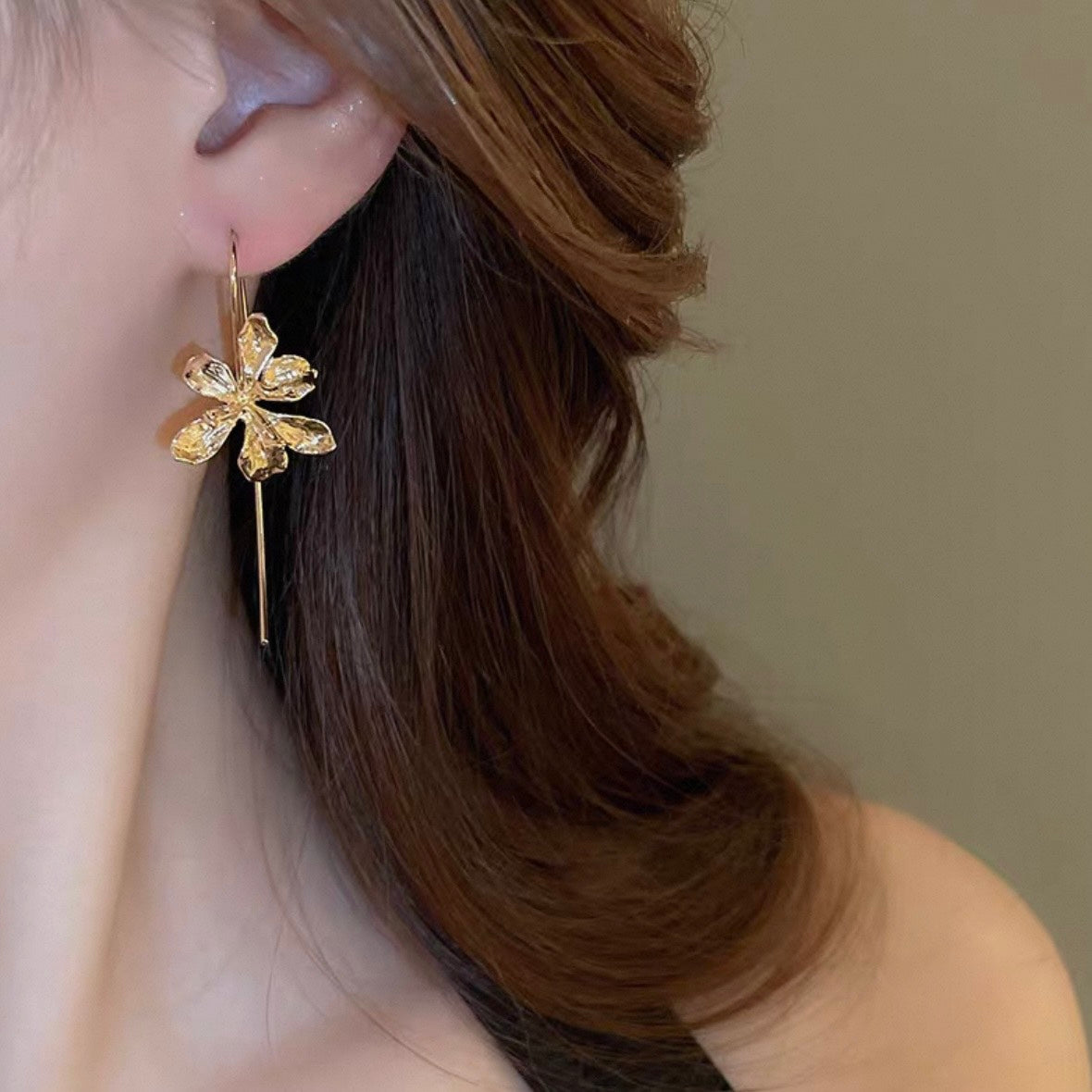 metal flower line pierce